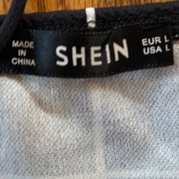 SHEIN Set Two Piece - Picture 4 of 7